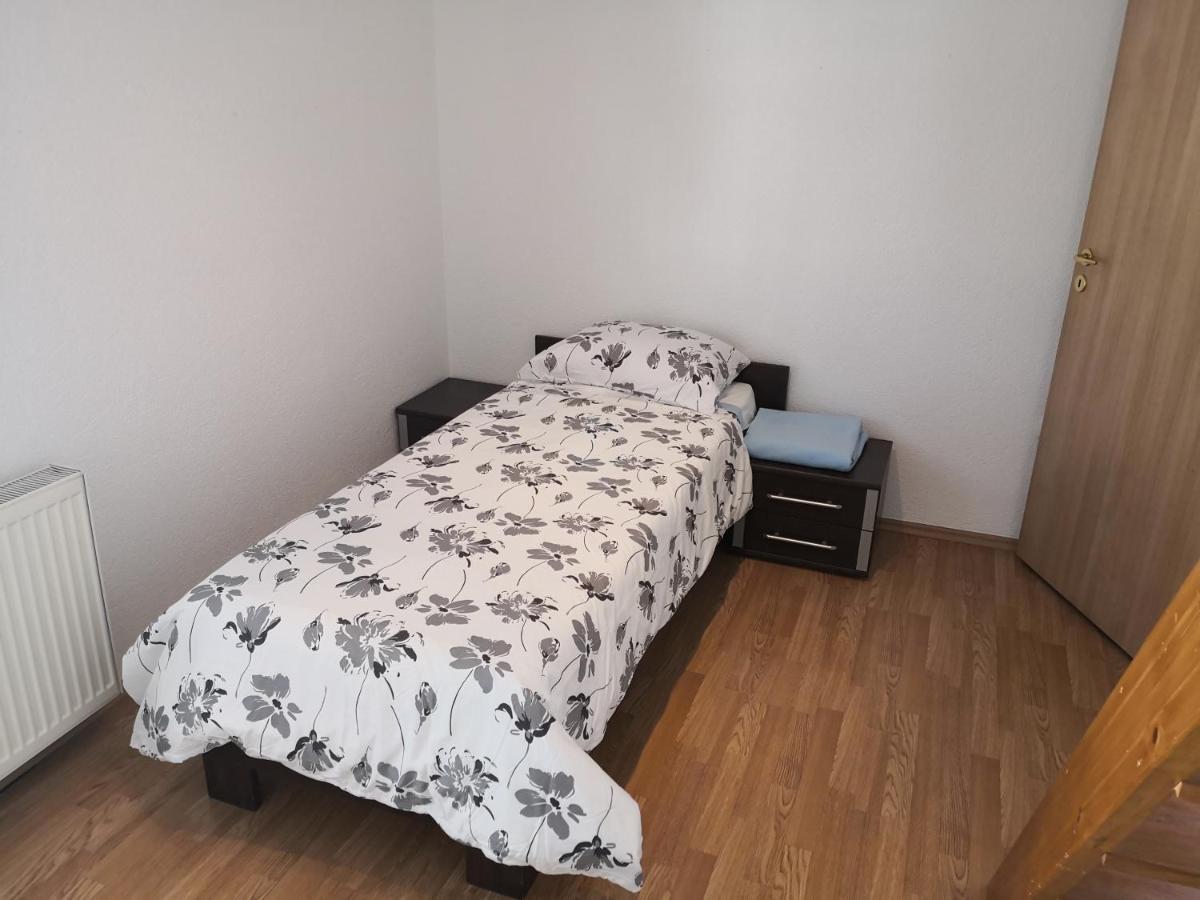 Apartman Sana Lux Apartman Sanski Most Kültér fotó